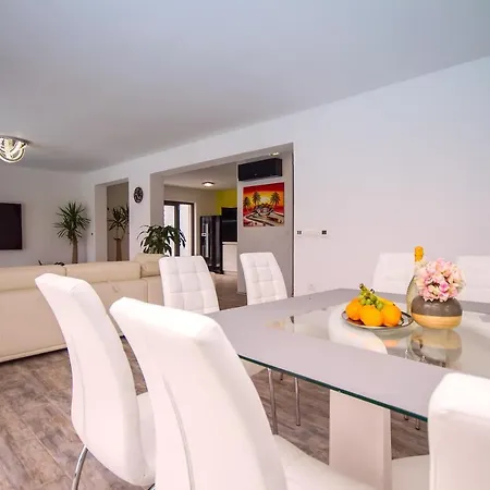 Caribic Villa *